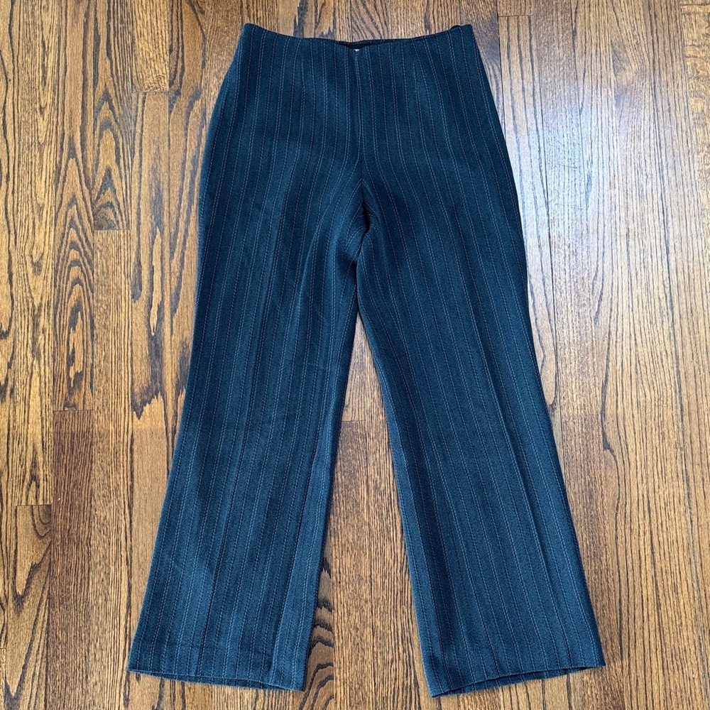 B30 Jones New York Women Petite 8P Black Gray Pinstripe Trousers